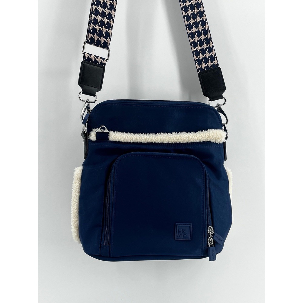 IHKWIP‎ The City Sherpa Crossbody Bag Blue Houndstooth Strap